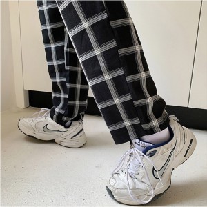 Reasonable price for China Comfortable Fashion Plaid Loose Casual Pants for Men Wholesale High Quality