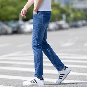 Jeans men Hong Kong youth versatile small foot men’s trousers thin Spring fashion brand