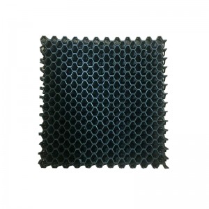 Plastic evaporative cooling pads for greenhouses, breeding houses