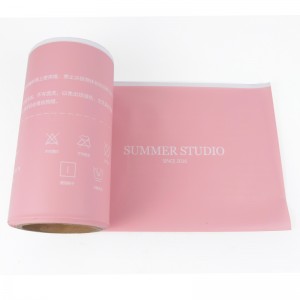 Պատվերով չափի CPE Plastic Pink Clothing Packaging Roll Film