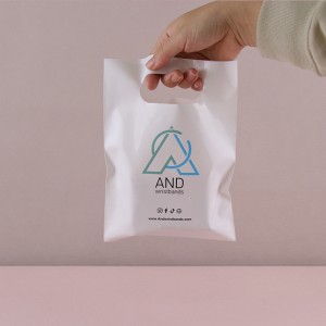 Еко-пријателски, евтина бела пластична торба за пазарење