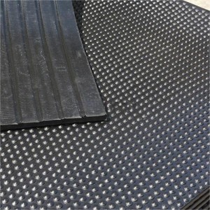 Groove Rubber Stable Mat