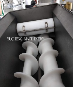 China Factory Automatic Egg Yolk Stuffing Machine