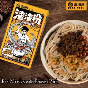 Spicy Rice Noodles nga adunay Braised Pork