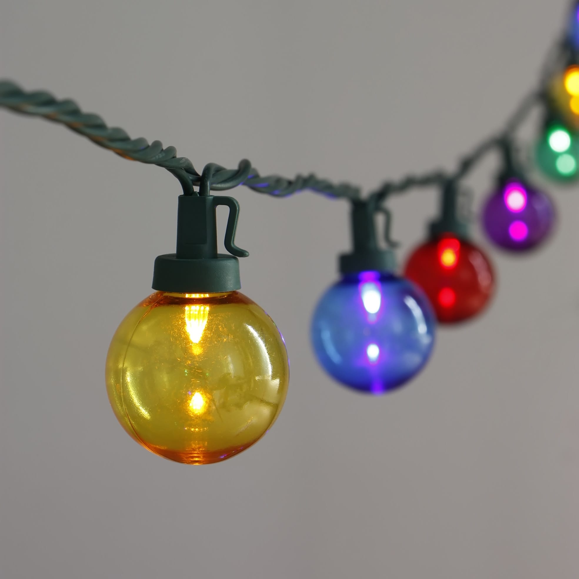 Decorative Plastic Multicolor G40 Bulb E12 String Light Featured Image