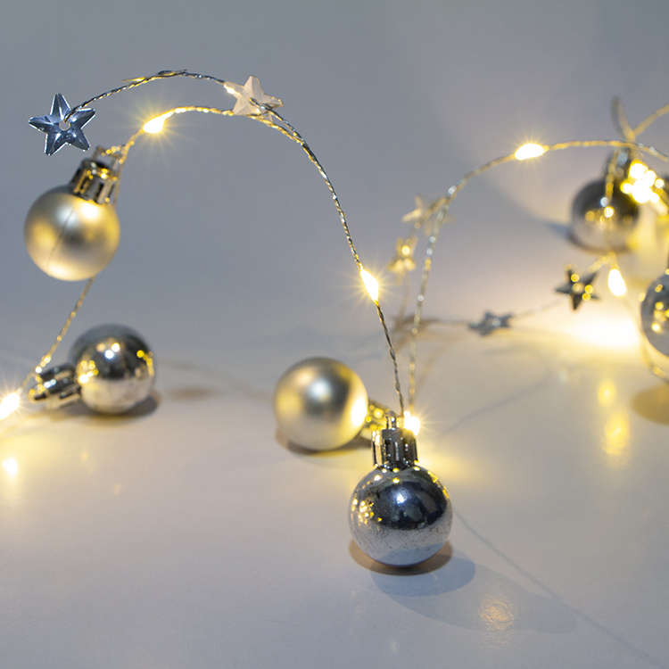 20 LED Decorative Wire Light Ball Shape Christmas String Lights Featured Image