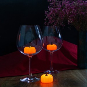 Pumpkin Candle Battery Operated Tea Lights for Halloween Decoration