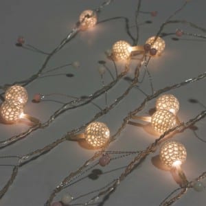 Natural Materials White Ball Battery Operated String Light