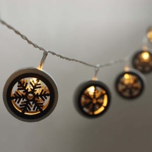 Natural Materials Round Wooden Snow Style LED String Light