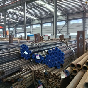 ASTM A213 GR.T22 SA333 GR.6 Carbon Seamless Steel Tube Kanggo Pangiriman Cairan