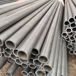 ASTM A106 A53 Gr.B A36 API 5L API 5CT BS1387 ERW Welded Round Square Rectangle Pipe CS Carbon Steel Tube Seamless Steel Pipe