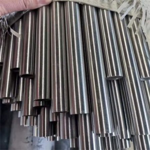 Warmverkopende SS-staalpyp 201 304 316 gelaste naatlose vlekvrye staalpypvervaardiger in China