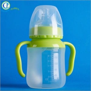 Hot Sell Silicone Baby Feeding Bottle පරිසර හිතකාමී මෘදු සිලිකොන් ළදරු බෝතලය