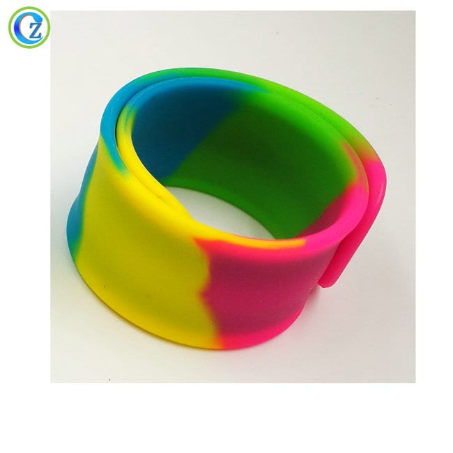 Wholesale Dealers of Ball Ice Cube Tray - Uv Silicone Wristband New Style Color Change Silicone Wristband – Zichen