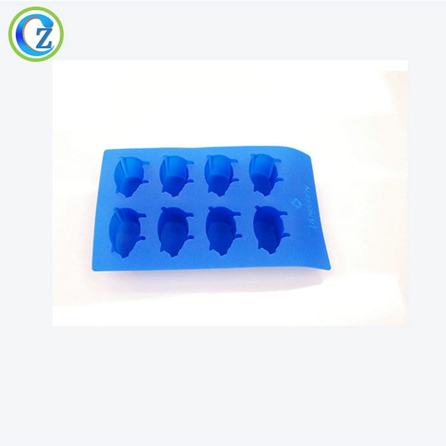 Best quality Foldable Silicone Cup - Custom Food Grade Silicone Ice Cube Tray With Lid – Zichen
