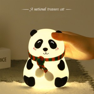 ကာတွန်း Panda Silicone မီးခွက် USB အားပြန်သွင်းနိုင်သော ရောင်စုံ လက်သုံးမီးလုံး LED Atmosphere အိပ်ယာဘေး အစားအသောက် မီးအိမ် လက်ဆောင်