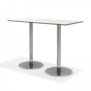 Компактна маса во едноставен стил за канцелариска употреба