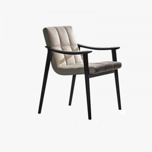 Cadira de braços de fusta massissa de sala d'estar moderna