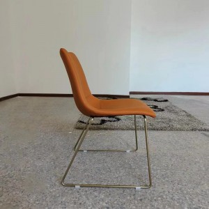 Nowoczesne, proste krzesło do jadalni, hotelowe krzesło biurowe