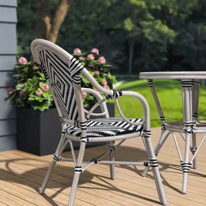 Silla, balcón, mesa de jardín y silla de ratán para exteriores personalizados