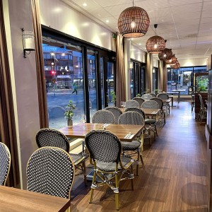 Bộ bàn ghế nhà hàng bistro phong cách Pháp